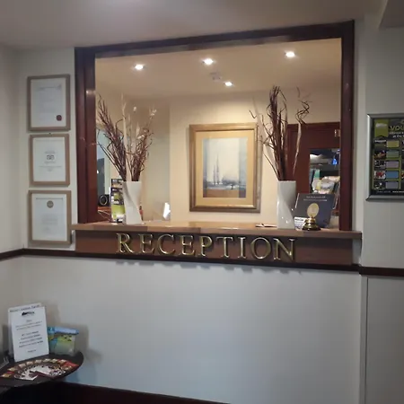 Weald Of Kent Golf Course And Hotel-3
