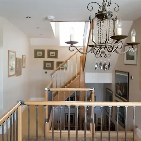 Birch House Bed & Breakfast-2