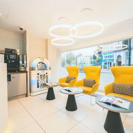 Point A Hotel London Waterloo-3