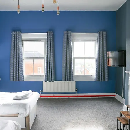 Station Hotel-2