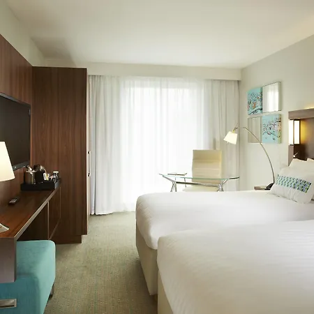 Courtyard By Marriott Aberdeen Airport-2