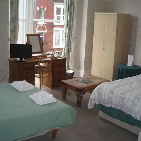 The Beaches Guest House-3