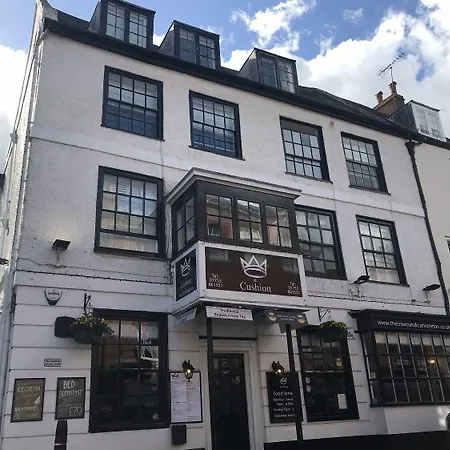The Crown And Cushion-2