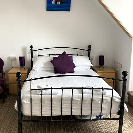 Donnington Guesthouse-3