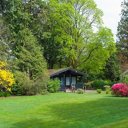Brockwood Hall-3