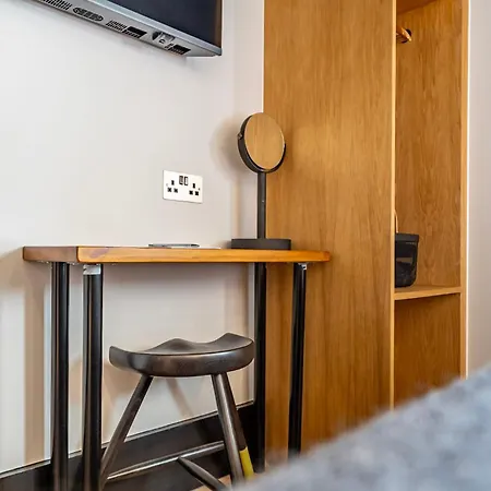 Crescent Place By Mansley-2