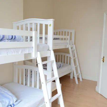New Cross Inn Hostel-3