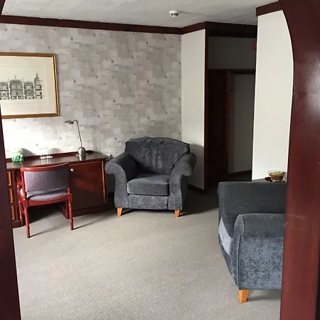The Shetland Hotel-3