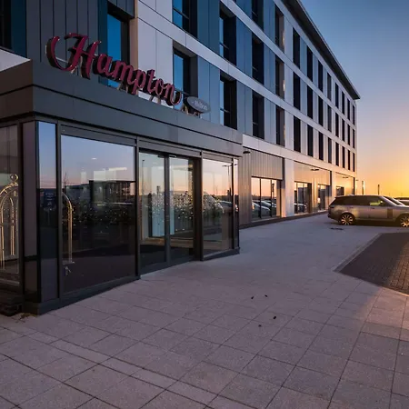 Hampton By Hilton Aberdeen Airport-2