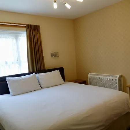 Abinger Guest House-2