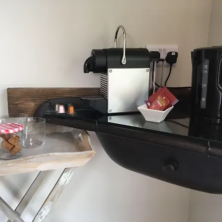 Bridleway Bed And Breakfast-2