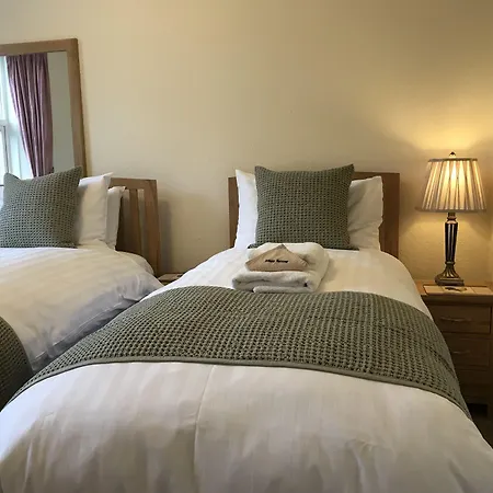 May Cottage B&B-2