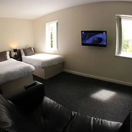 Lymedale Suites Studios & Aparthotel In Newcastle Under Lyme & Stoke-2