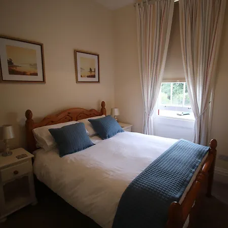 Spring Garden Guest House-3