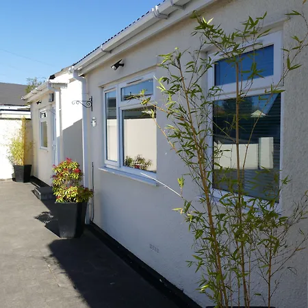Magnolia Self Contained Suites-3