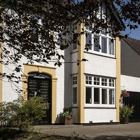 Sandfield Guest House-2