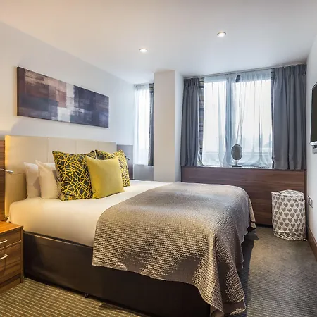 Livin' Serviced Apartments-3