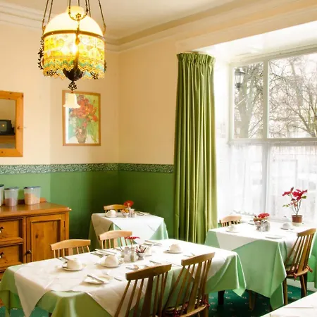 Hedley Villa Guest House-2