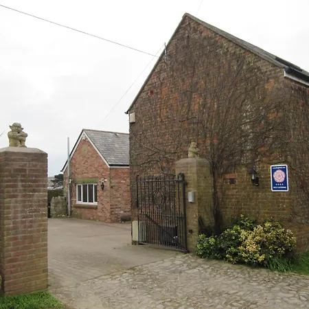 Tidmoor Farm Vegetarian B&B-3