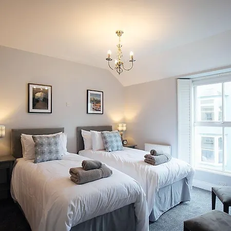 The Townhouse-3