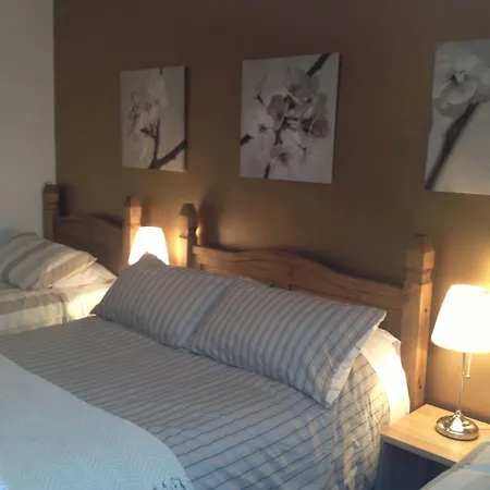 Glengorm Guest House-2