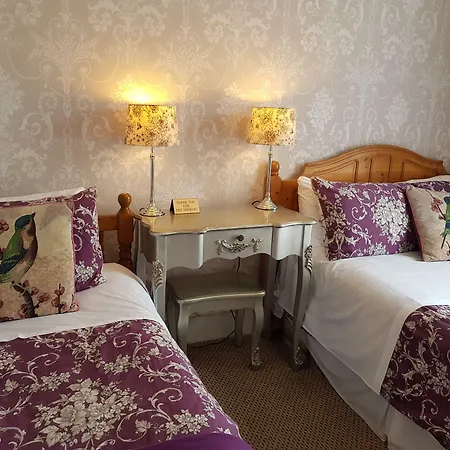 Adams Guest House-2