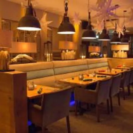 The Townhouse Boutique Hotel-3