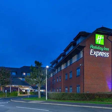 Holiday Inn Express Birmingham Airport Nec By Ihg-3