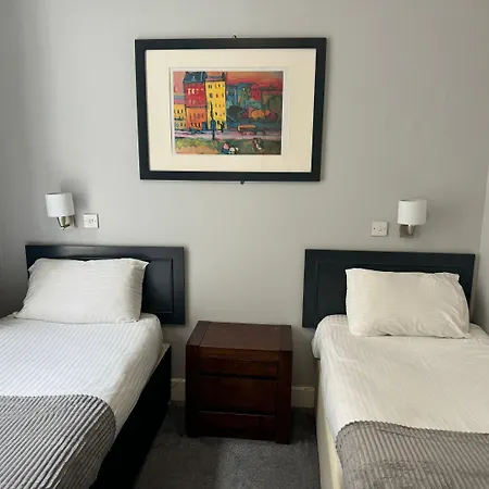Citi Hotel Aberdeen-3