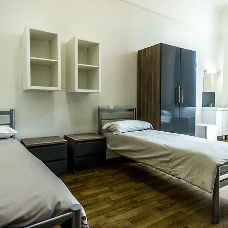Sandeman-Allen Hostel-2