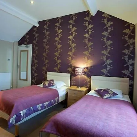 The Carlton-2