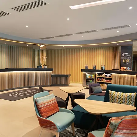 Hampton By Hilton London Ealing-2