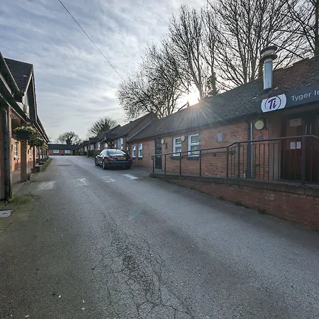 Tyger Inn Derby-3