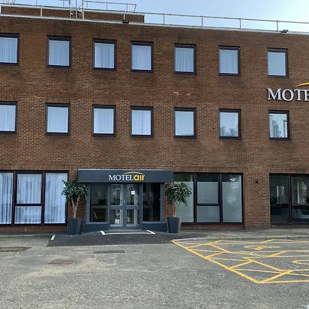 Motel Air Glasgow Airport-3