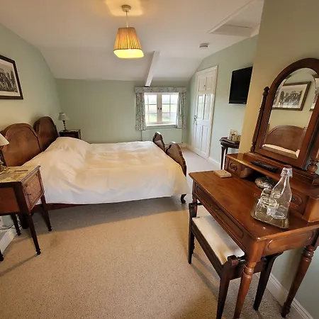 Burton Grange Farmhouse Bed And Breakfast-2