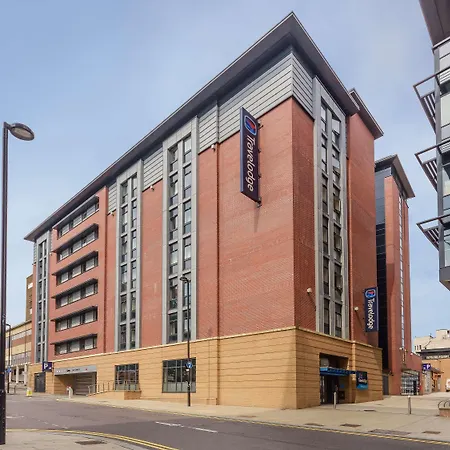 Travelodge Sheffield Central-3