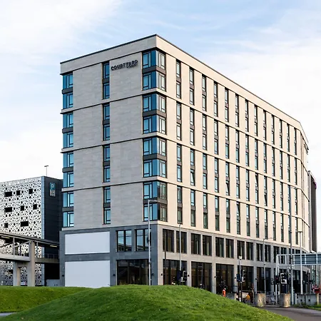 Courtyard By Marriott Glasgow Sec-2