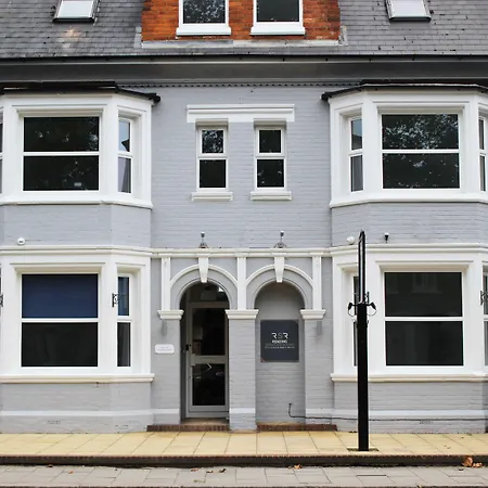 Reading Serviced Rooms-2