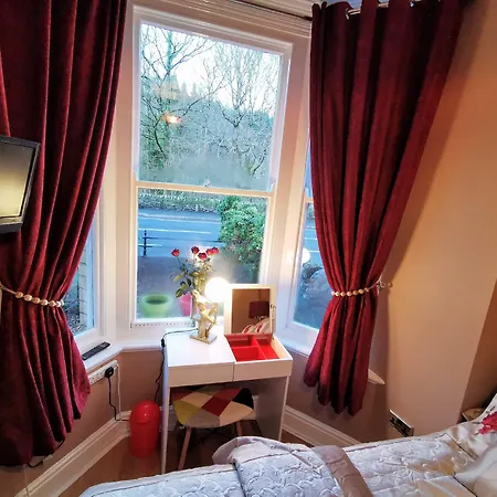 Dolweunydd Bed And Breakfast-3