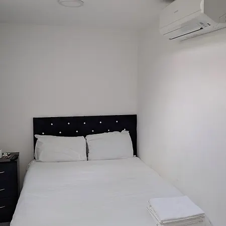 Cosy Rooms-2
