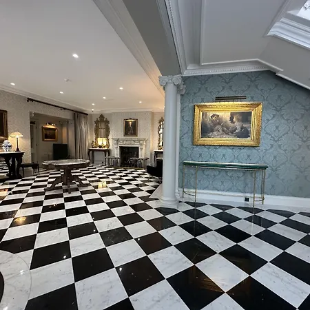 No. 30 Knightsbridge-3