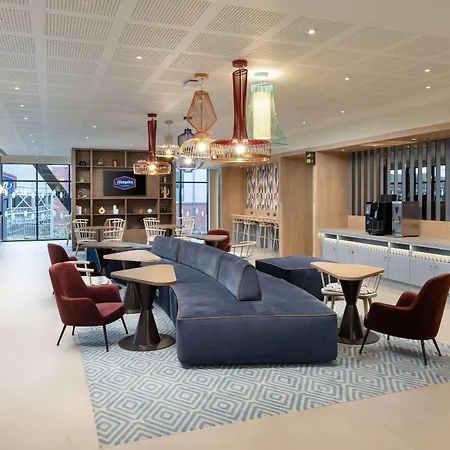 Hampton By Hilton Rochdale-3