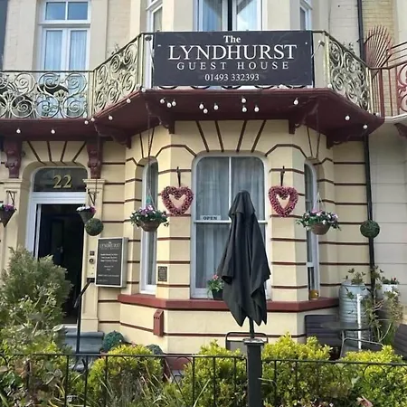 The Lyndhurst Guest House-3