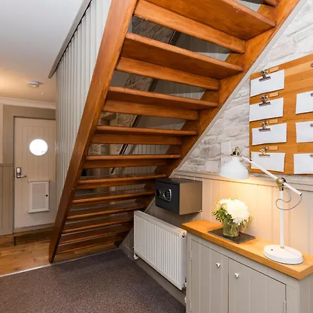 The Harbour Guest House-3