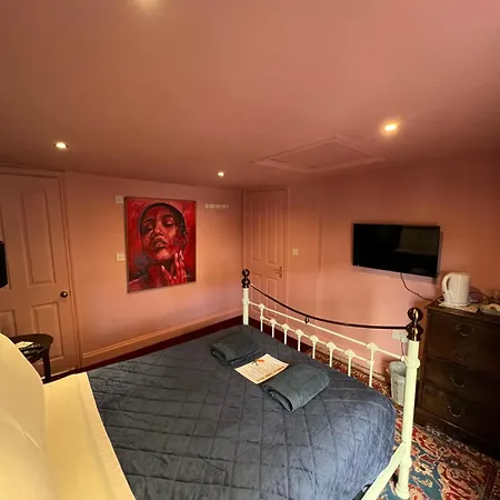 King Street Accomadation-3