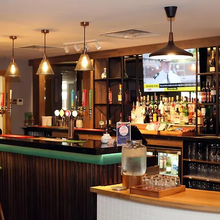 Holiday Inn Basingstoke By Ihg-3