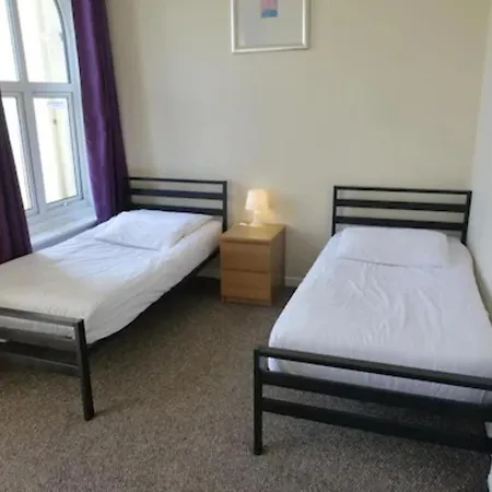 Esplanade Hotel - Clacton On Sea, Beachfront Hotel By Oyo-2
