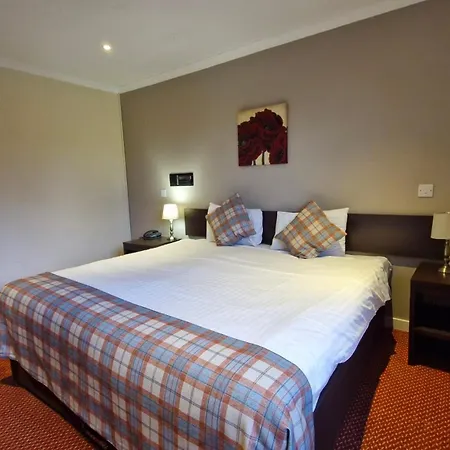 Highlander Hotel 'A Bespoke Hotel'-3