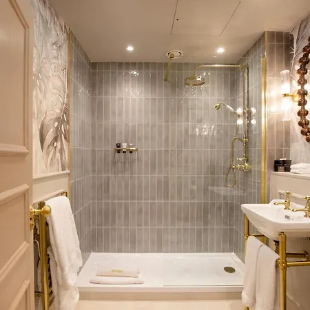 The Capital Hotel, Apartments & Townhouse - Small Luxury Hotels Of The World-2