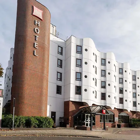 Ibis Portsmouth-2